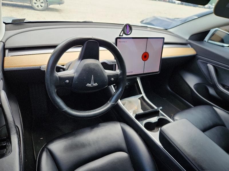 2018 TESLA MODEL 3 9