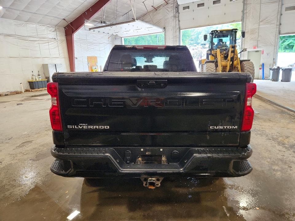 2023 CHEVROLET SILVERADO K1500 CUSTOM 6