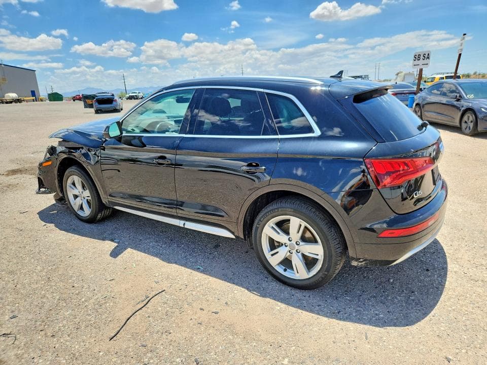 2019 AUDI Q5 PREMIUM 2