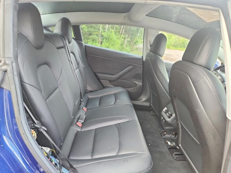 2018 TESLA MODEL 3 10