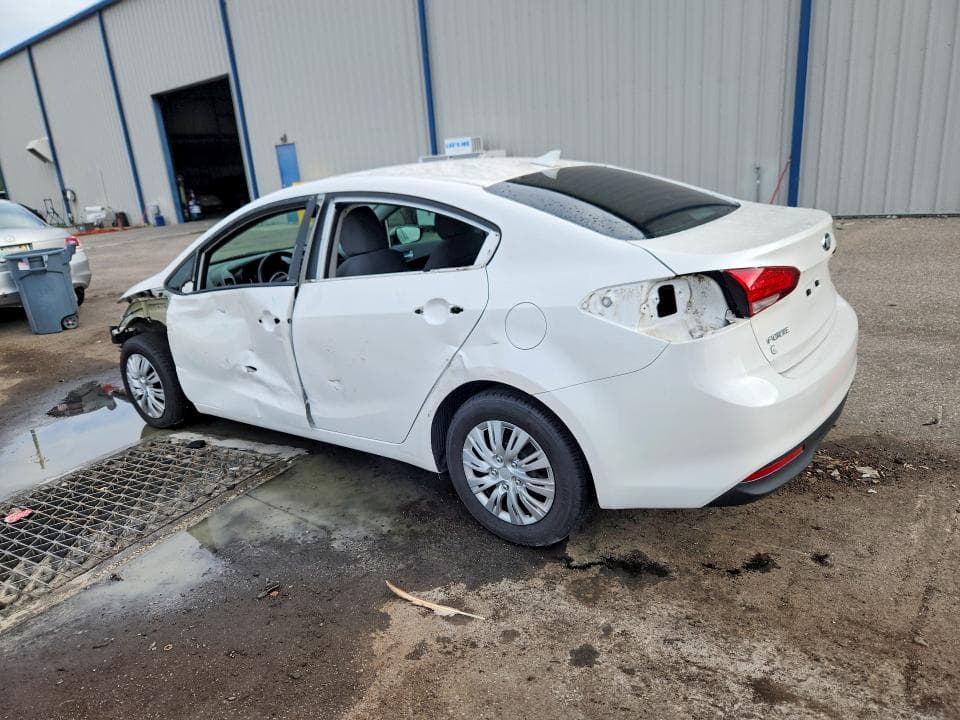 2017 KIA FORTE LX 2