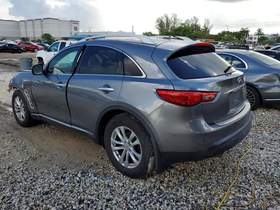 2017 INFINITI QX70 BASE 2
