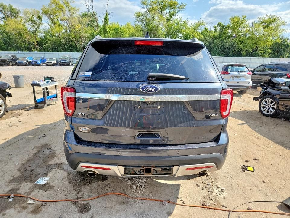 2017 FORD EXPLORER XLT 6