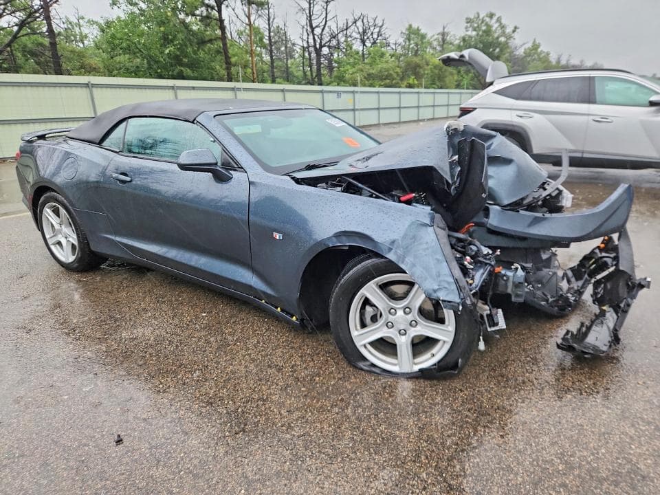 2020 CHEVROLET CAMARO LS 4