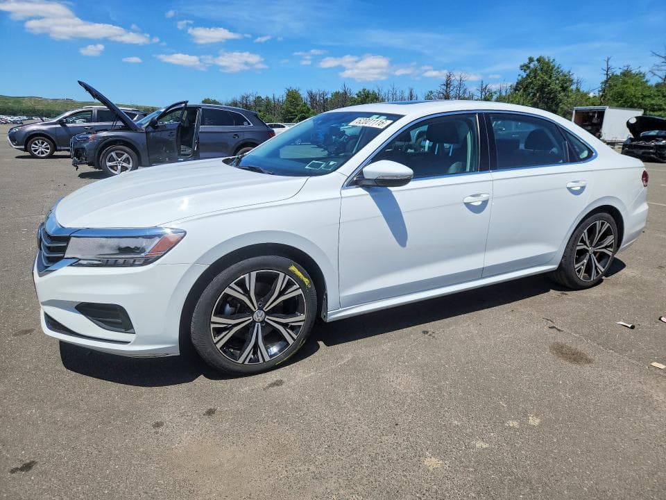 2021 VOLKSWAGEN PASSAT SE