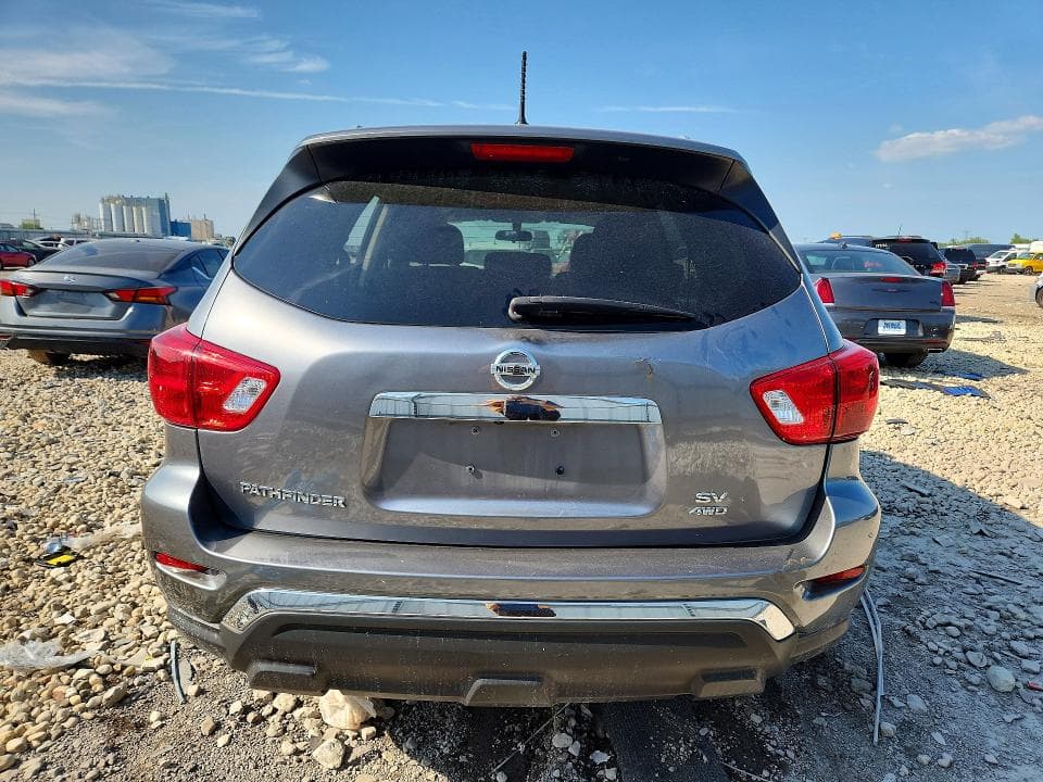 2018 NISSAN PATHFINDER S 6