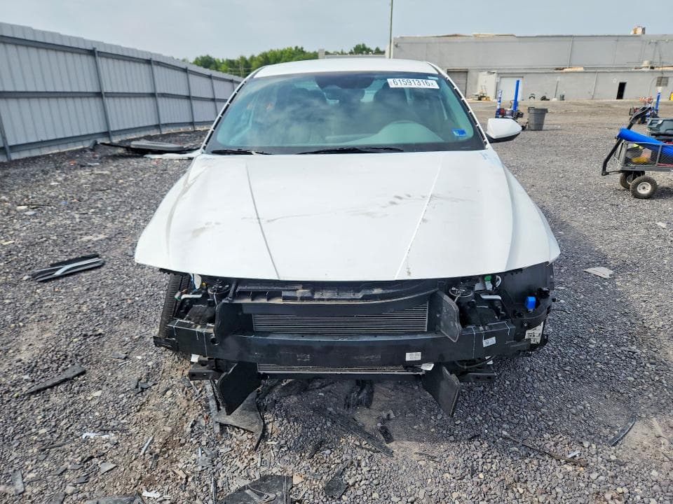 2024 HYUNDAI ELANTRA SEL 5