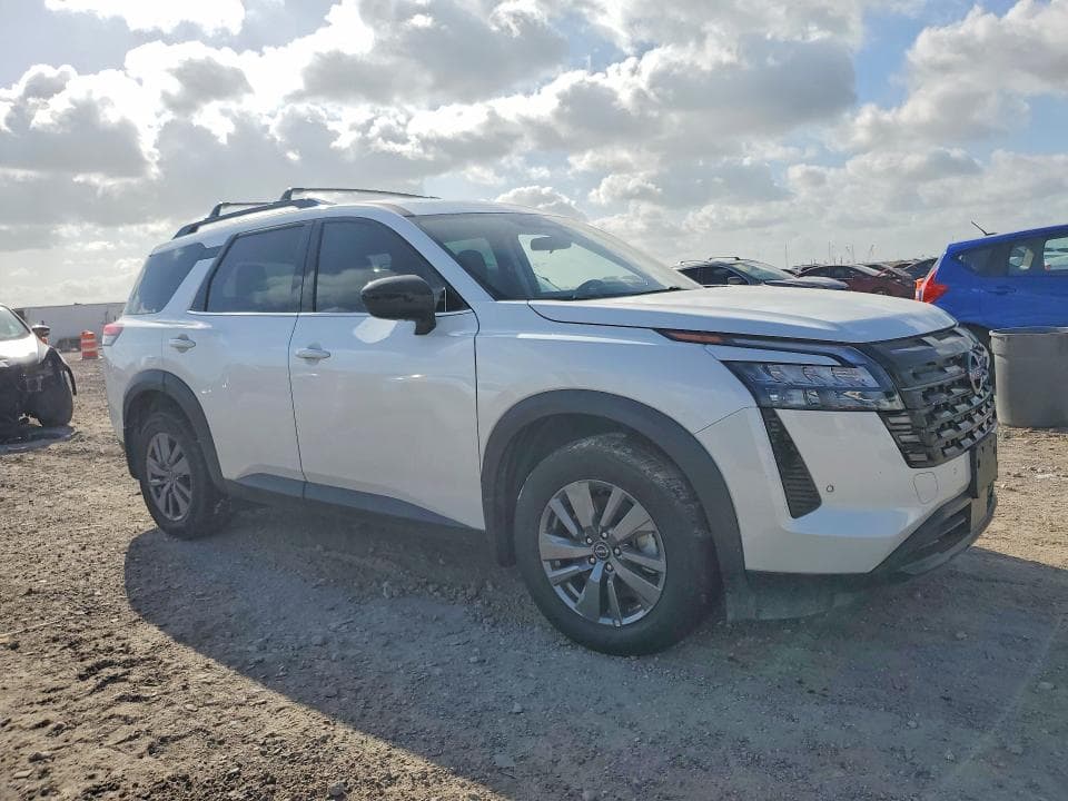 2026 NISSAN PATHFINDER SV 4