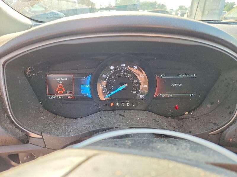 2018 FORD FUSION SE 9