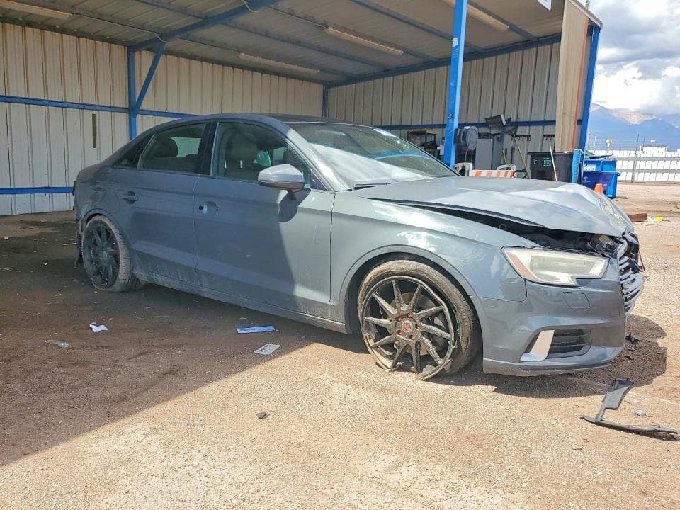 2017 AUDI A3 PREMIUM 4