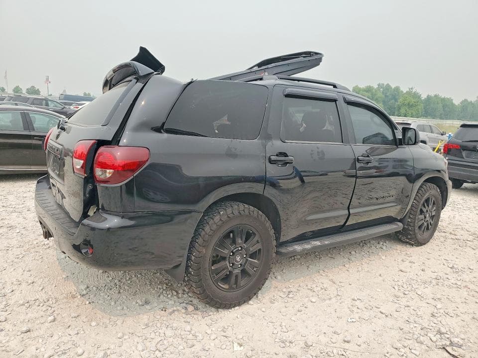 2019 TOYOTA SEQUOIA TRD SPORT 3