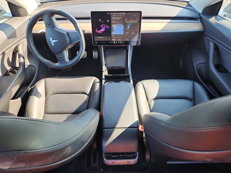 2018 TESLA MODEL 3 8