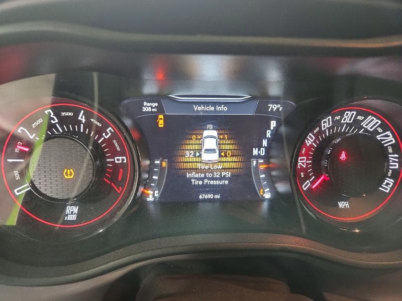 2023 DODGE CHALLENGER SXT 9