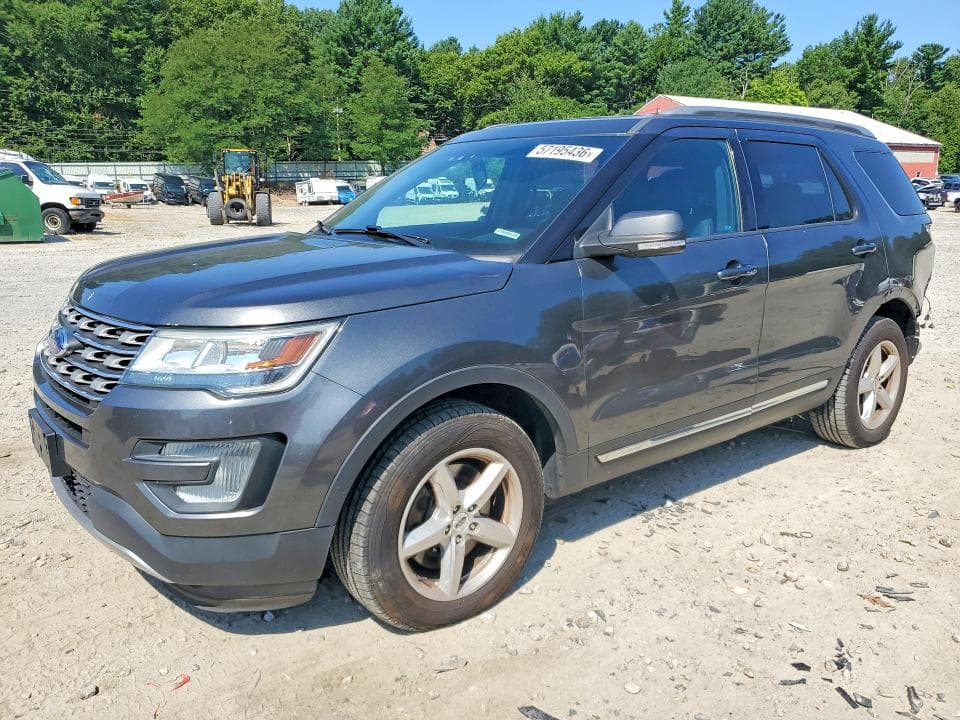 2017 FORD EXPLORER XLT - 1