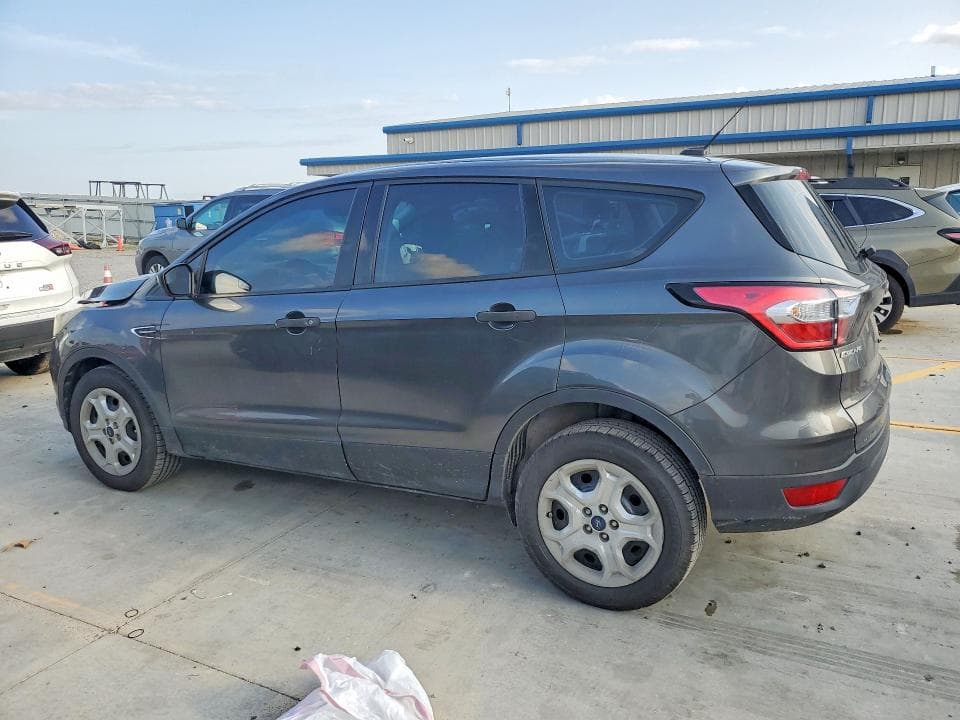 2018 FORD ESCAPE S 2