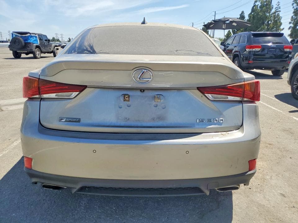 2018 LEXUS IS 300 6
