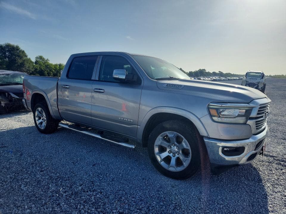 2021 RAM 1500 LARAMIE 4