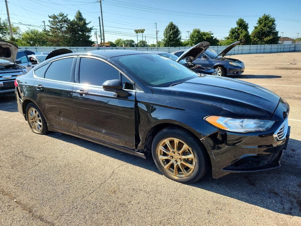 2018 FORD FUSION S 4