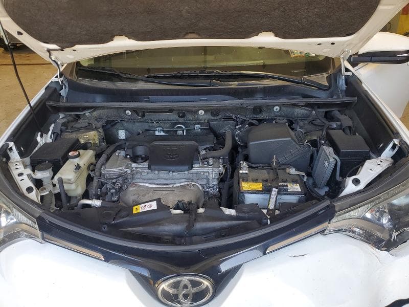 2017 TOYOTA RAV4 XLE 12