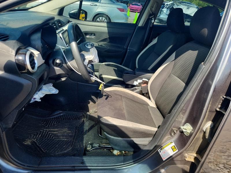 2021 NISSAN VERSA SV 7