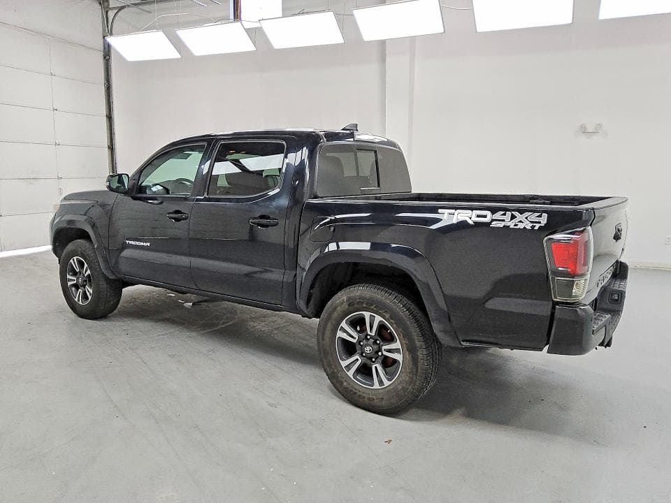 2018 TOYOTA TACOMA TRD SPORT 2