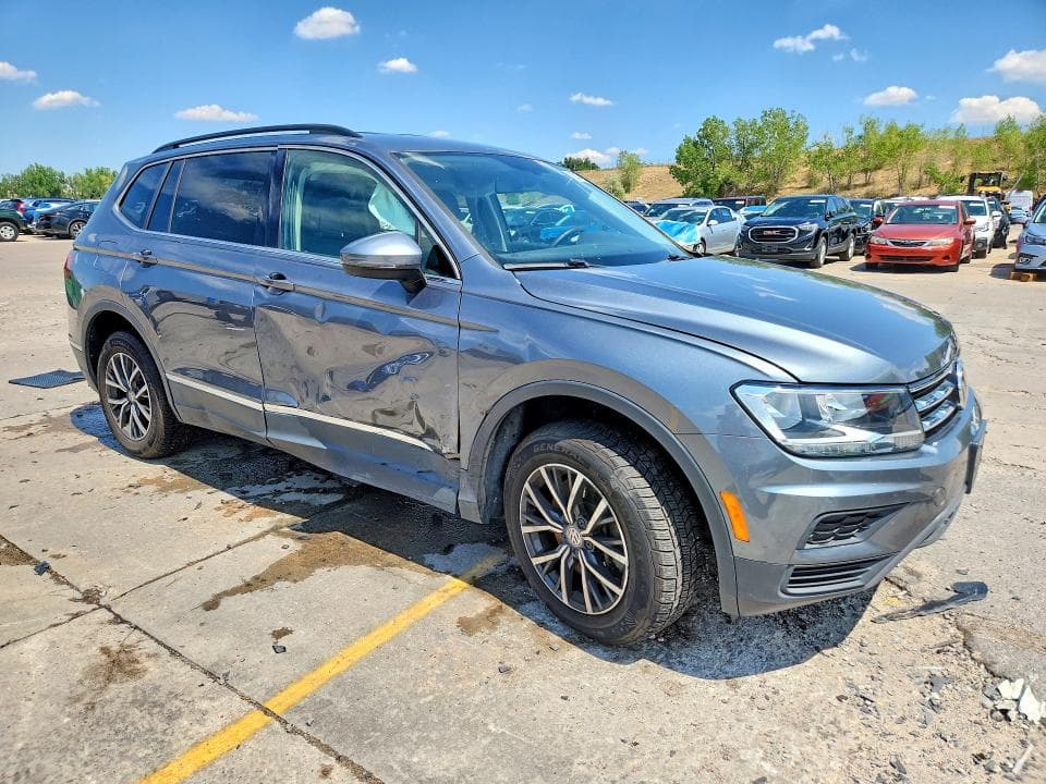 2020 VOLKSWAGEN TIGUAN SE 4