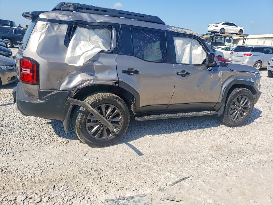 2025 TOYOTA LAND CRUISER BASE 3