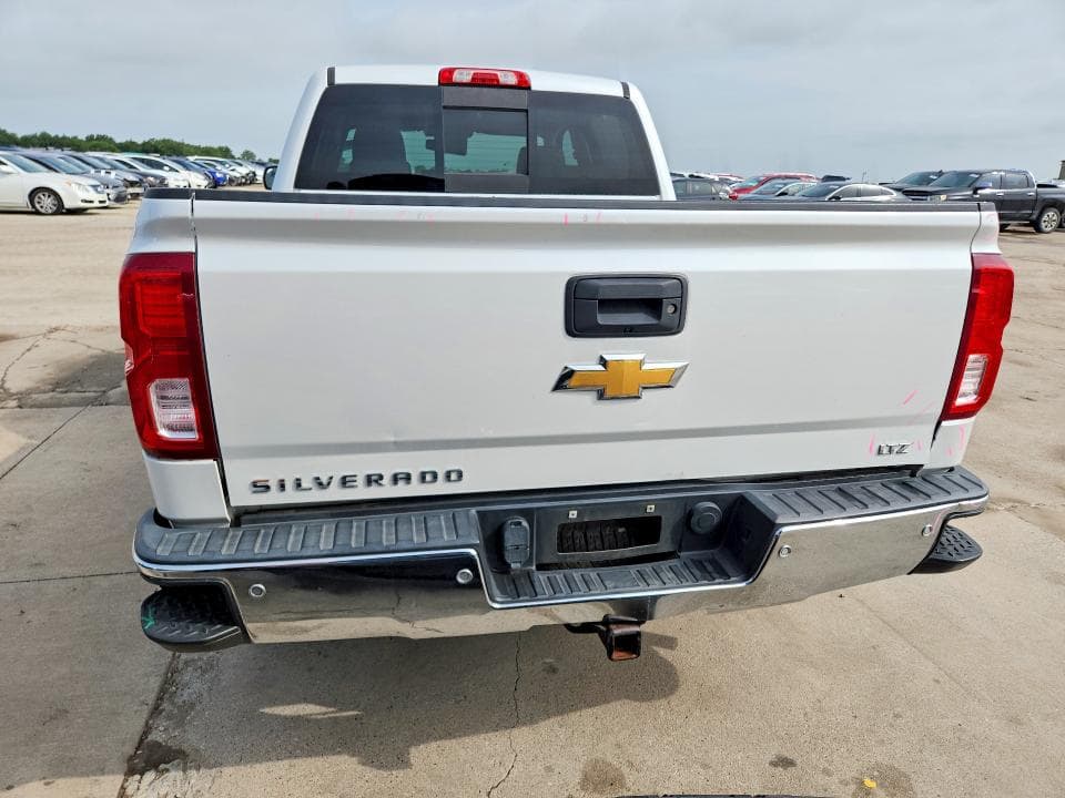 2018 CHEVROLET SILVERADO C1500 LTZ 6
