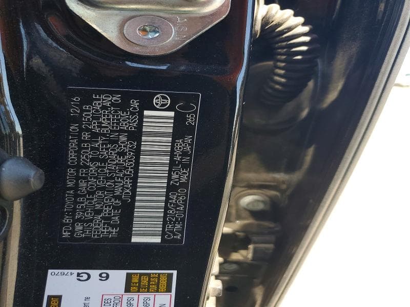 2017 TOYOTA PRIUS TWO ECO 12