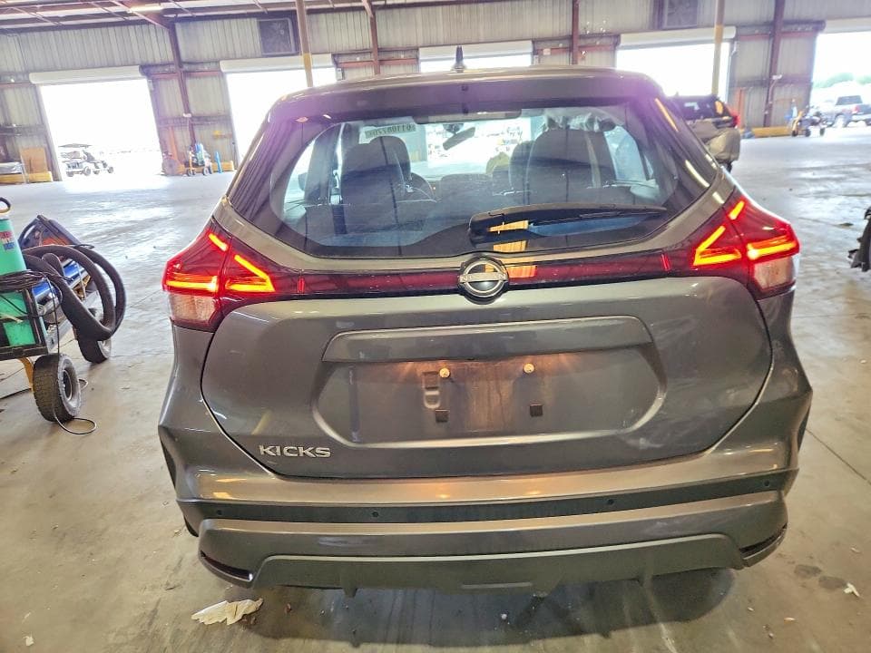 2023 NISSAN KICKS S 6
