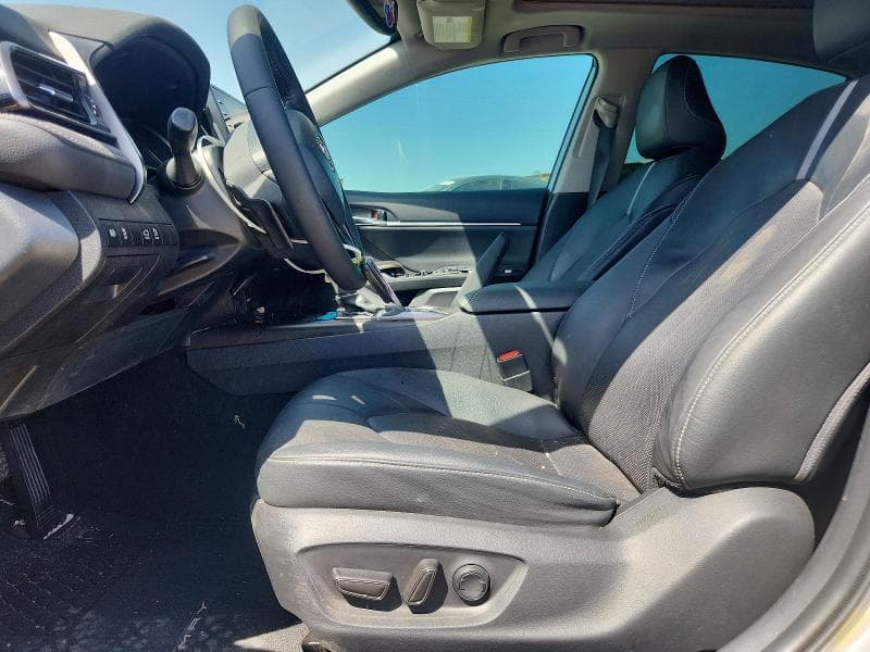 2022 TOYOTA CAMRY XSE 7