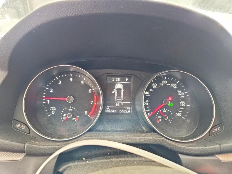 2018 VOLKSWAGEN PASSAT S 9
