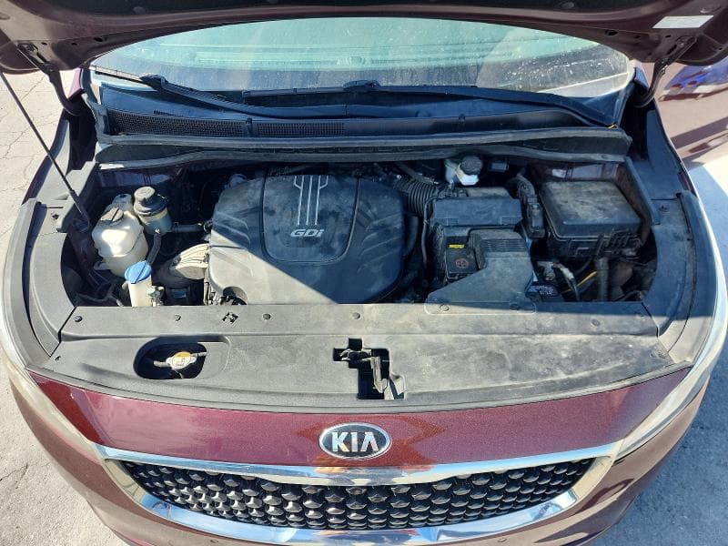 2017 KIA SEDONA LX 12