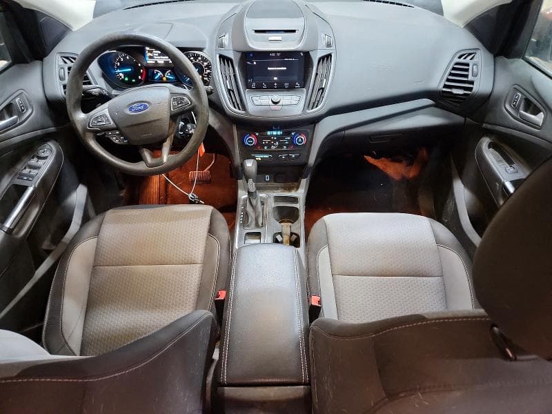 2017 FORD ESCAPE SE 8