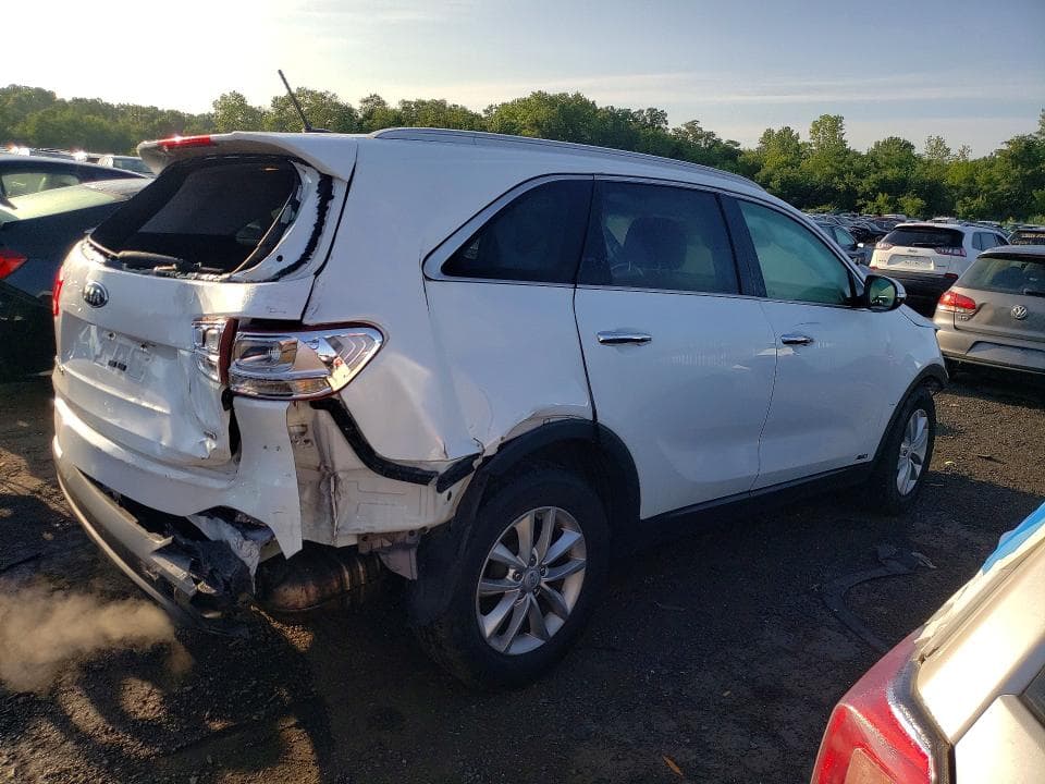 2017 KIA SORENTO LX 3