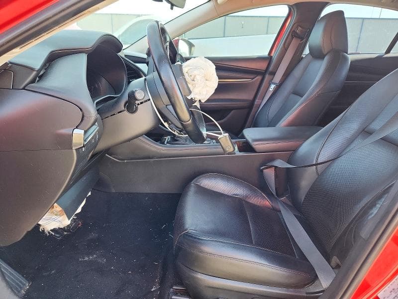2019 MAZDA 3 PREMIUM 7