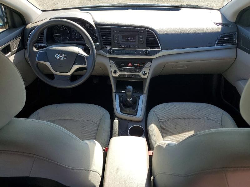 2017 HYUNDAI ELANTRA SE 8
