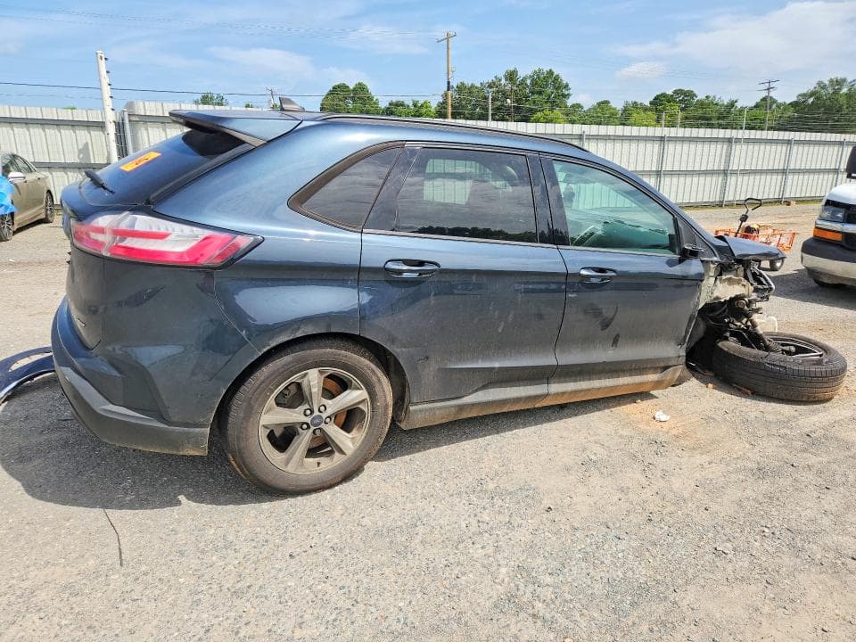 2022 FORD EDGE SE 3