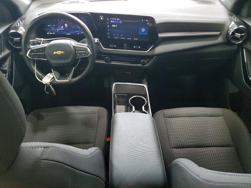 2025 CHEVROLET EQUINOX LT 8