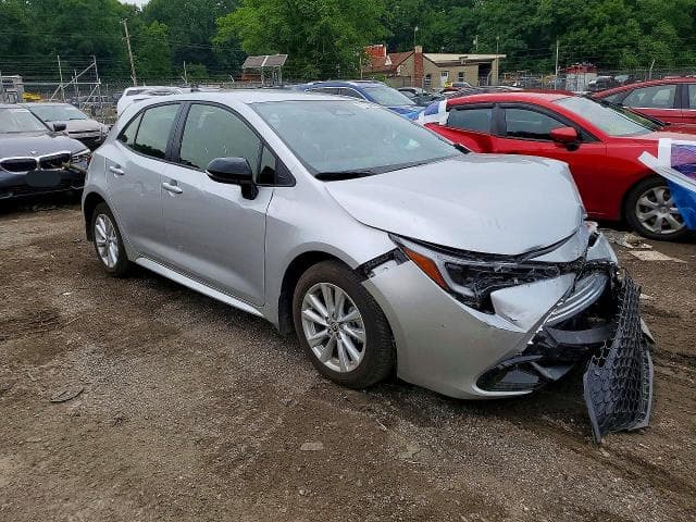 2026 TOYOTA COROLLA HATCHBACK SE 4