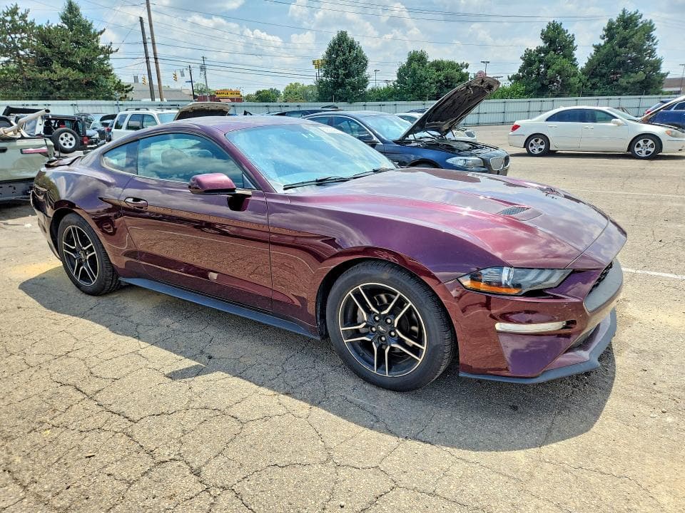 2018 FORD MUSTANG 4