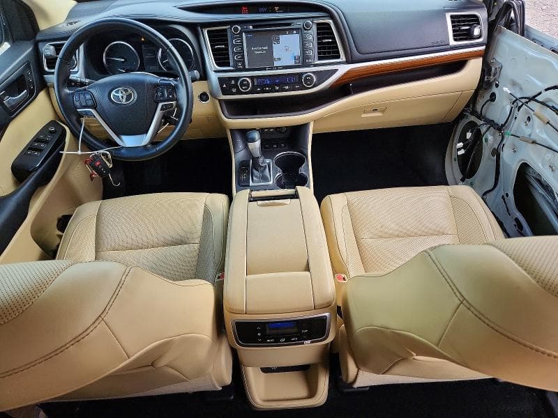 2019 TOYOTA HIGHLANDER LIMITED 8