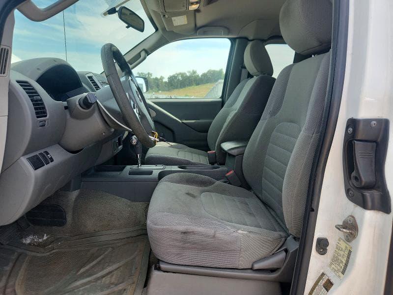 2017 NISSAN FRONTIER S 7