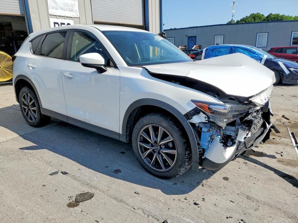 2018 MAZDA CX-5 TOURING 4