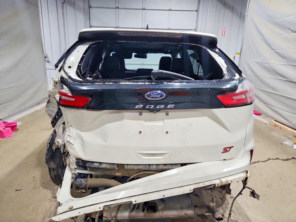 2021 FORD EDGE ST 6