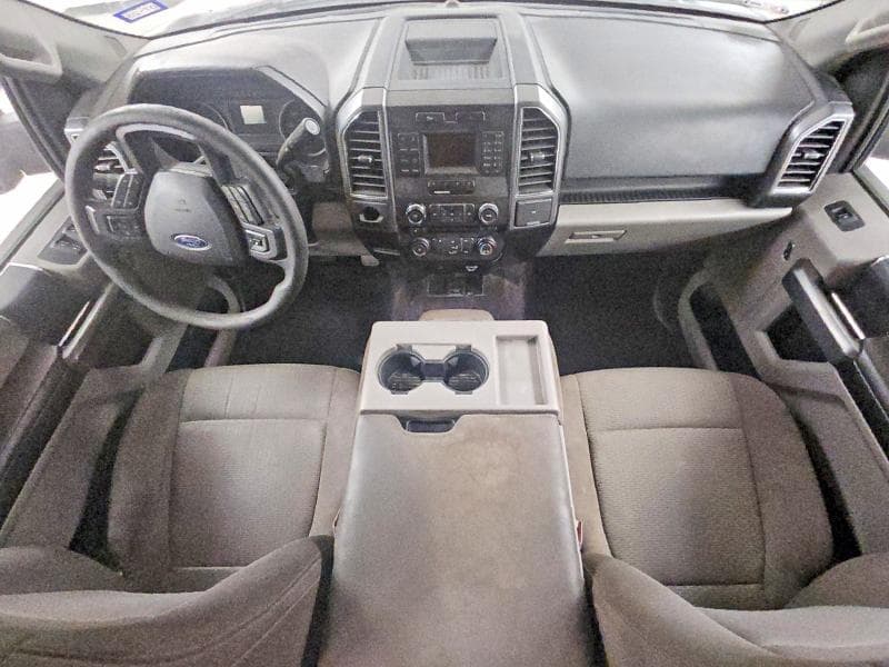 2017 FORD F150 SUPERCREW 8