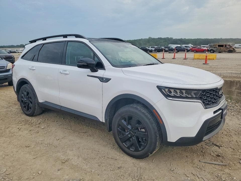 2023 KIA SORENTO S 4