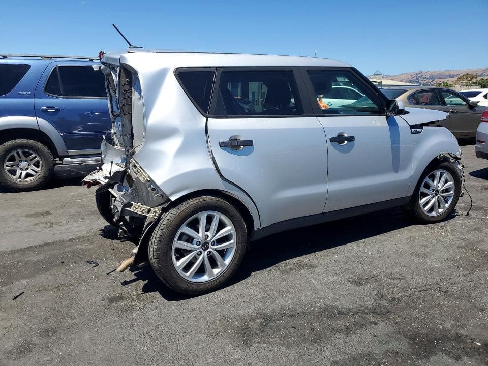 2018 KIA SOUL + 3