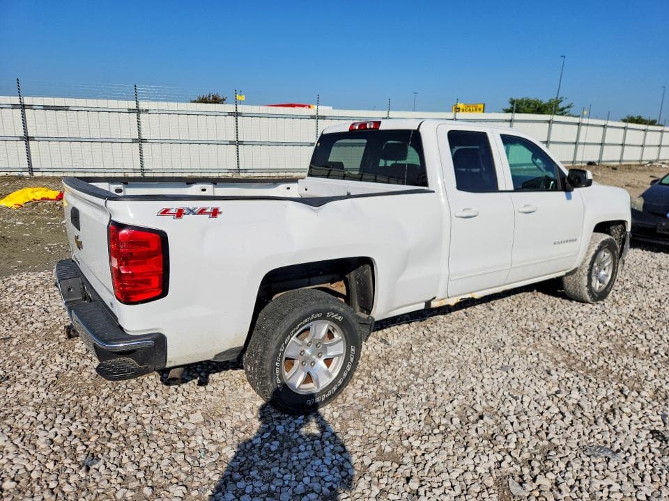 2017 CHEVROLET SILVERADO K1500 LT 3
