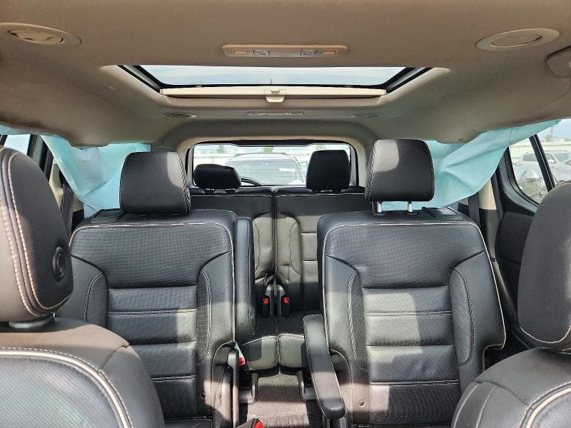 2019 GMC ACADIA DENALI 10